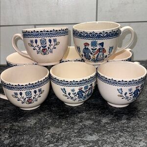 Set of 8 Johnson Brothers Hearts & Flowers Floral Blue and Cream Ceramic cups.